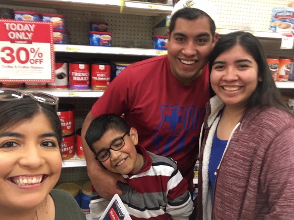 Jesse + sibs