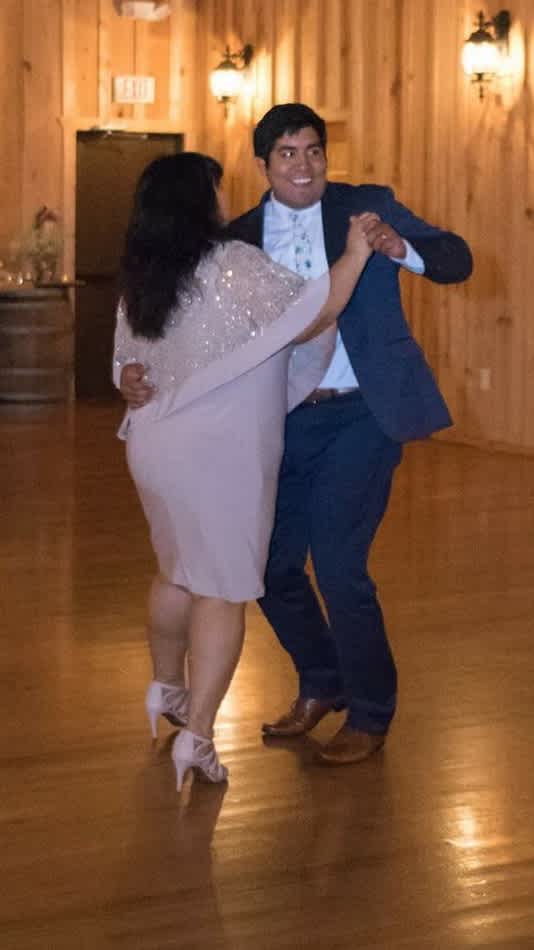 Jesse + Mom Dancing