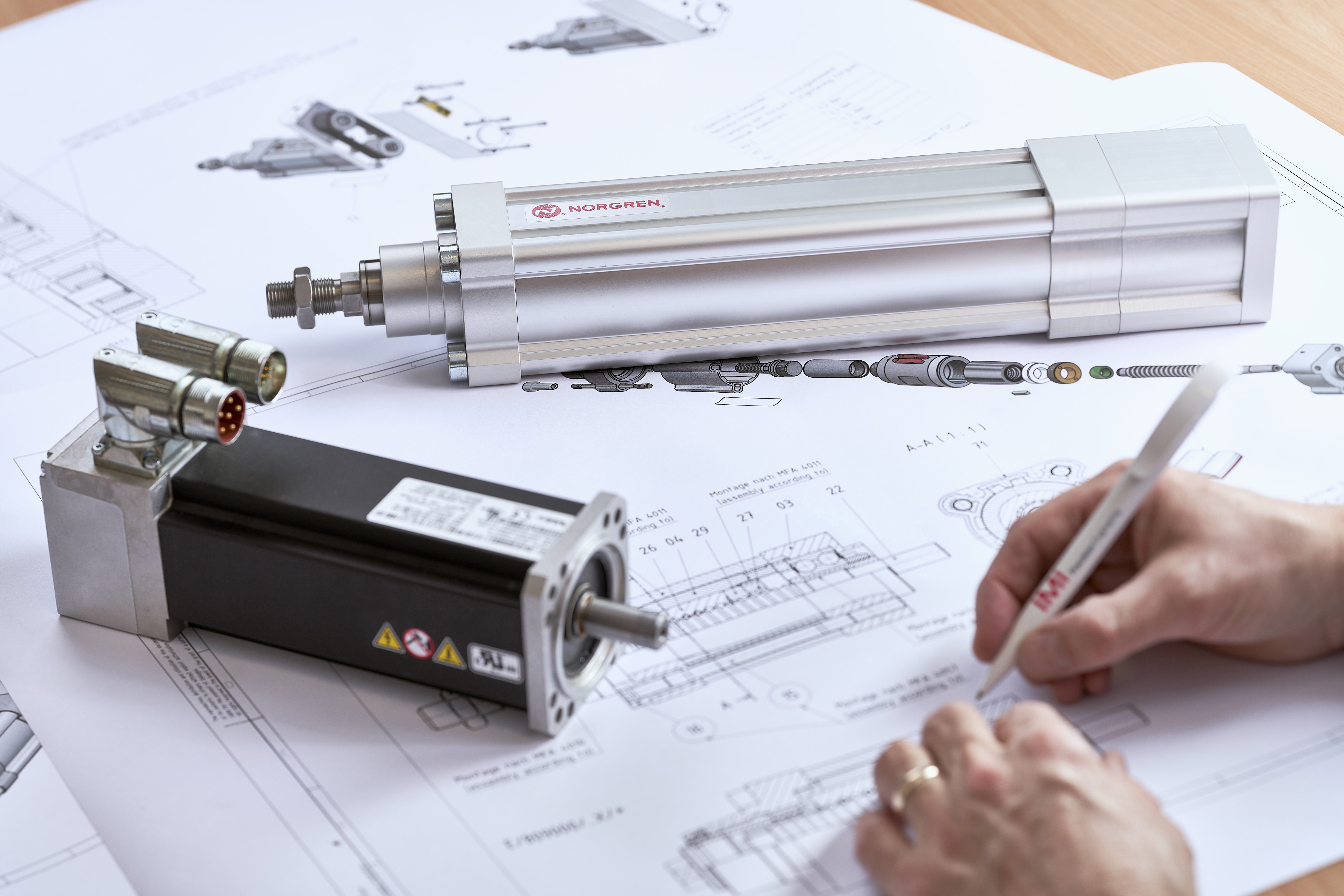 Elektrische Zylinder