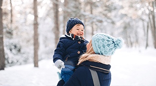 Babypflege im Winter - Image - Penaten - de-DE