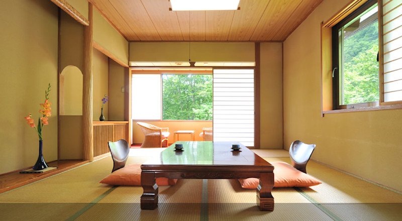 燕ハイランドロッジー和室 | Workations(ワーケーションズ)