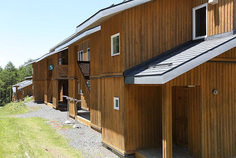 01 ロッジ外観 | Workations(ワーケーションズ)