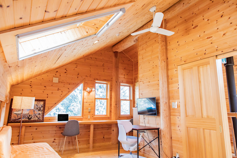 069 伊豆ハウス 二階部屋2 | Workations(ワーケーションズ)