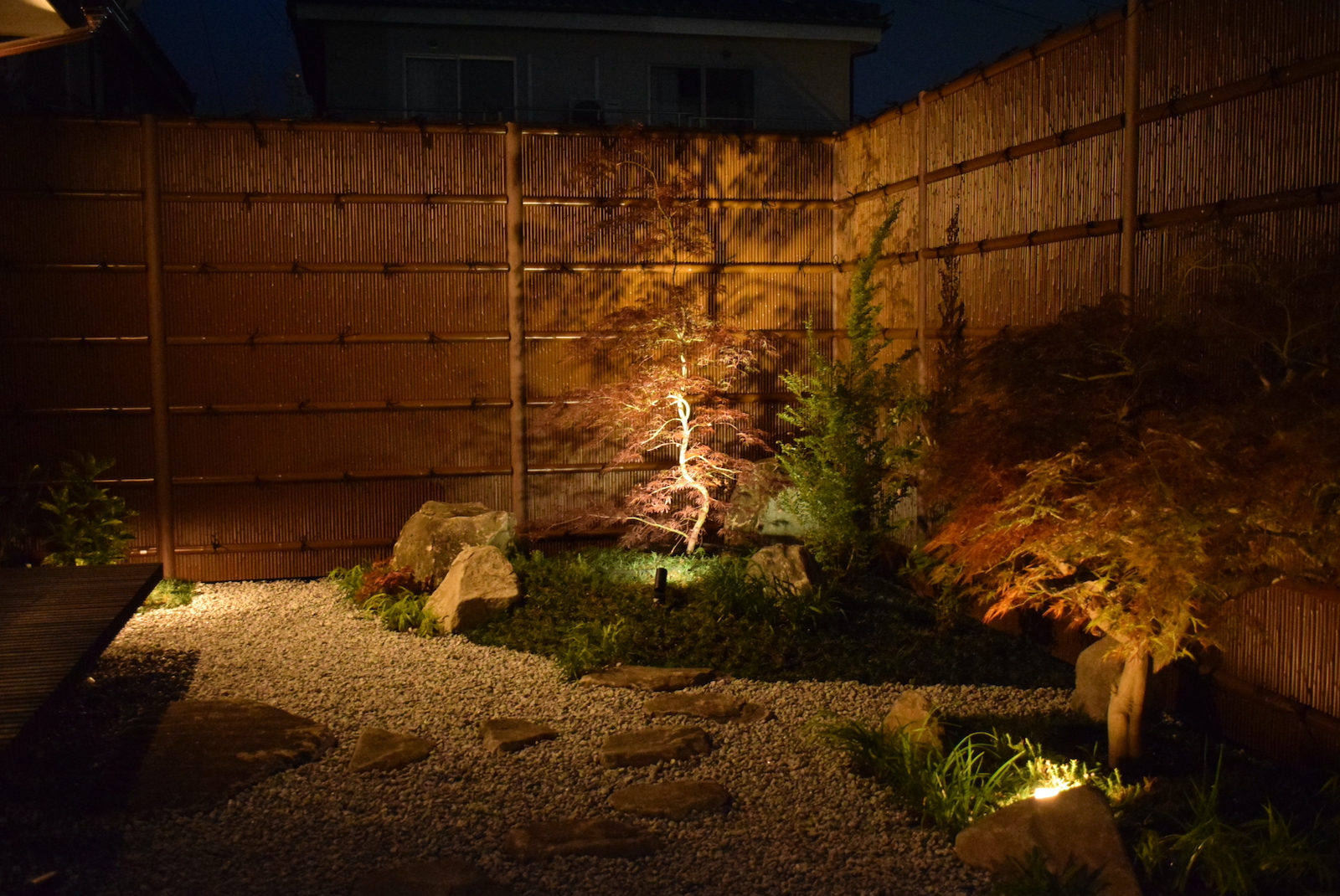 庭 | Workations（ワーケーションズ）