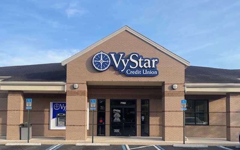 Exterior photo of VyStar Normandy branch location in Jacksonville, Florida.