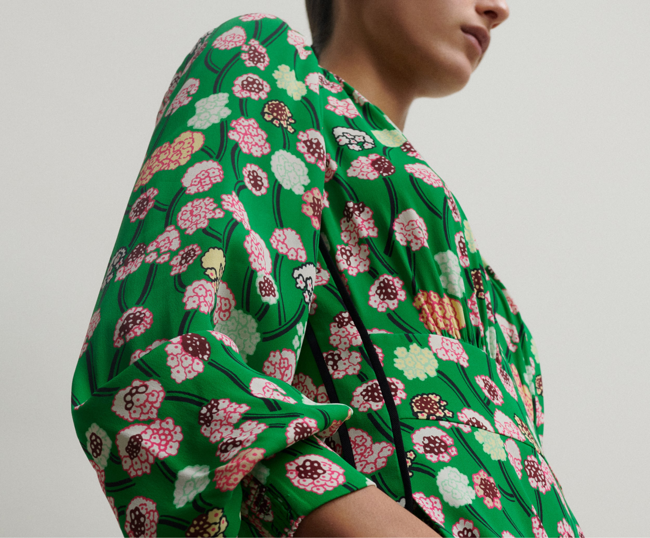 me and em green floral dress Women's Green Jacquard Rich Floral Print Maxi Dress + Tie