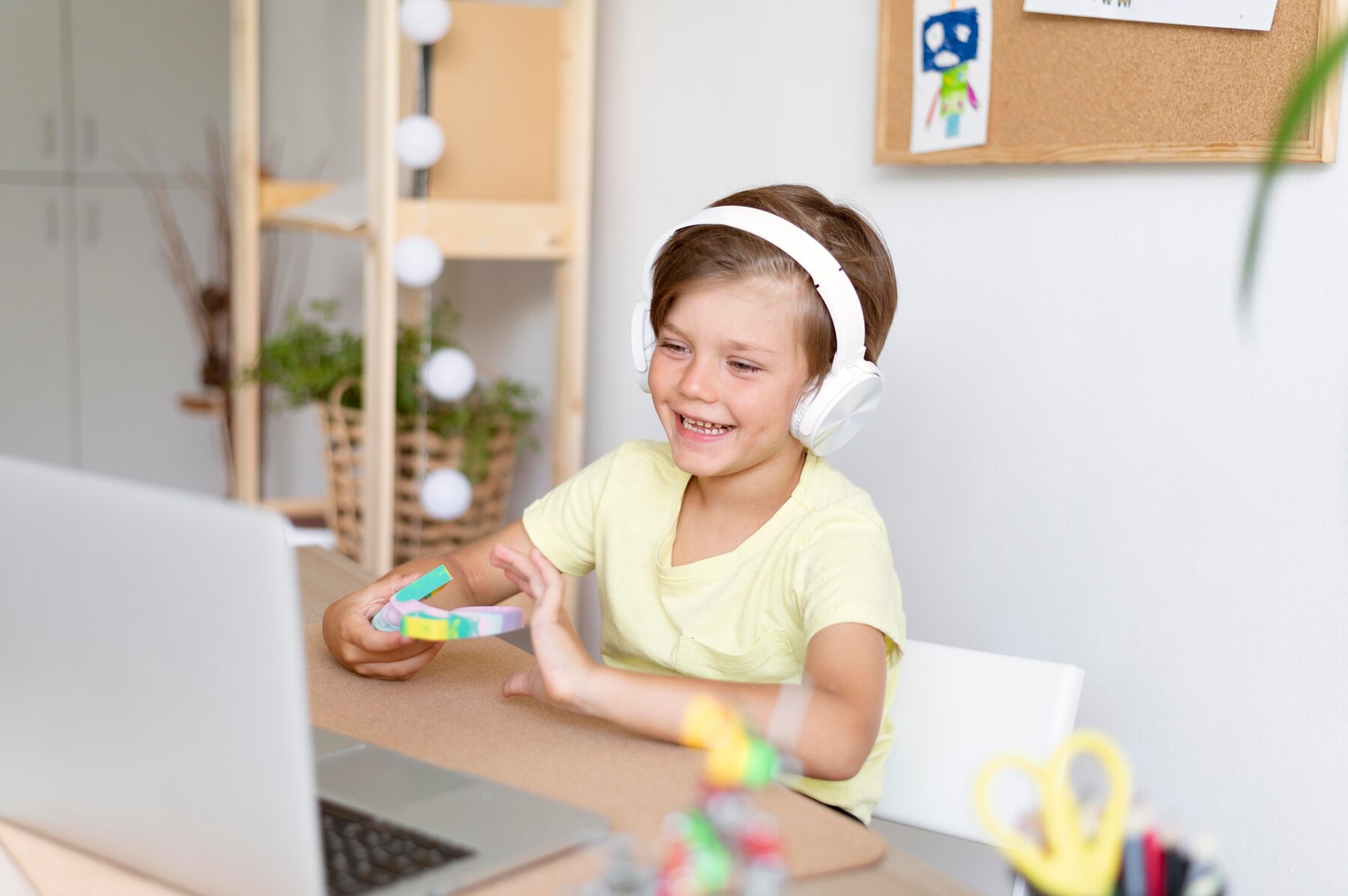 What does 7 Great Online Learning Games and Challenges for Kids to Play at Home mean? Meaning & Definition - DIY Blog