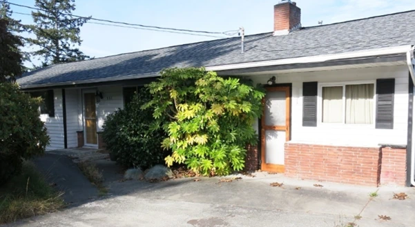 photo of auction house