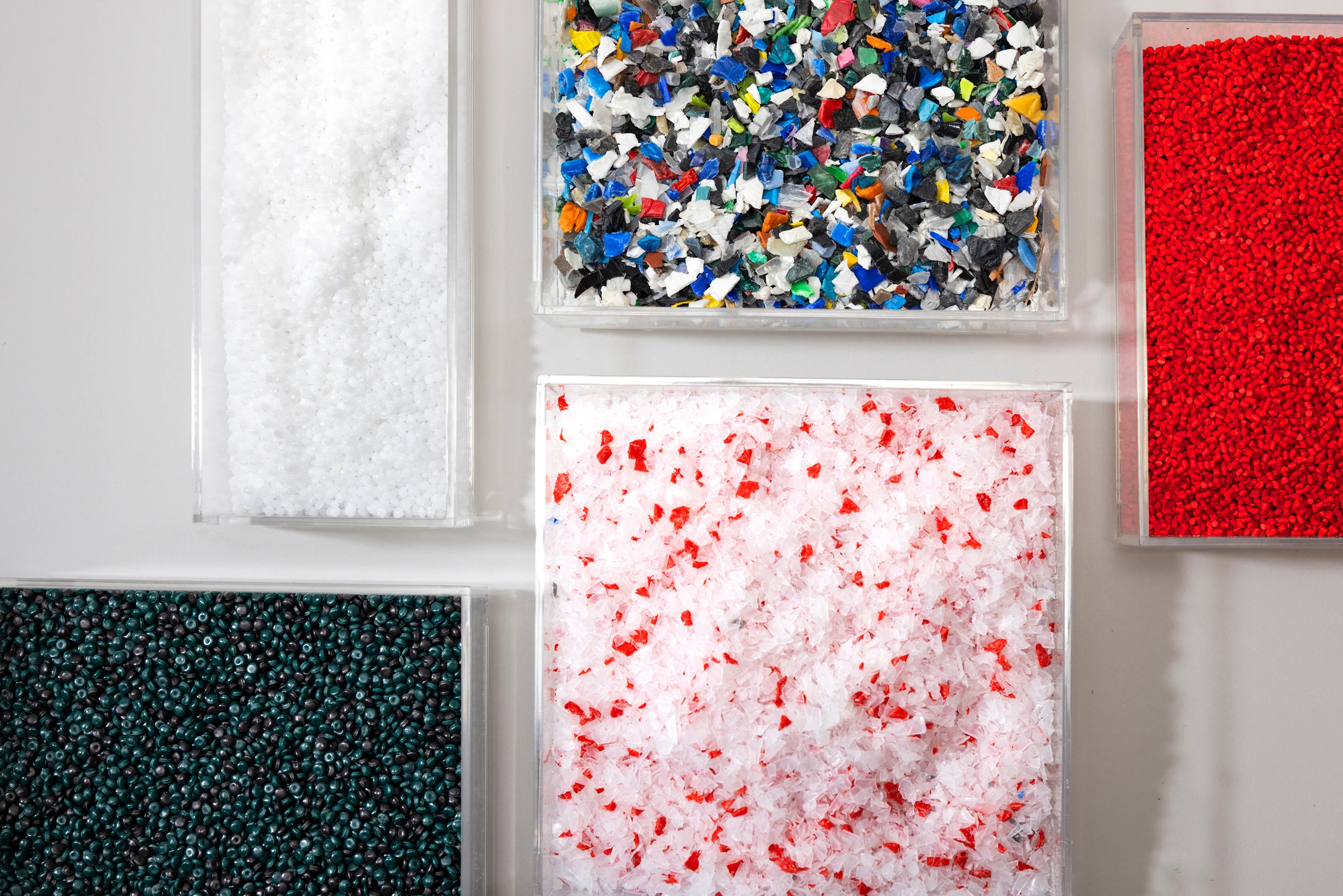 Trade moulding - Materials