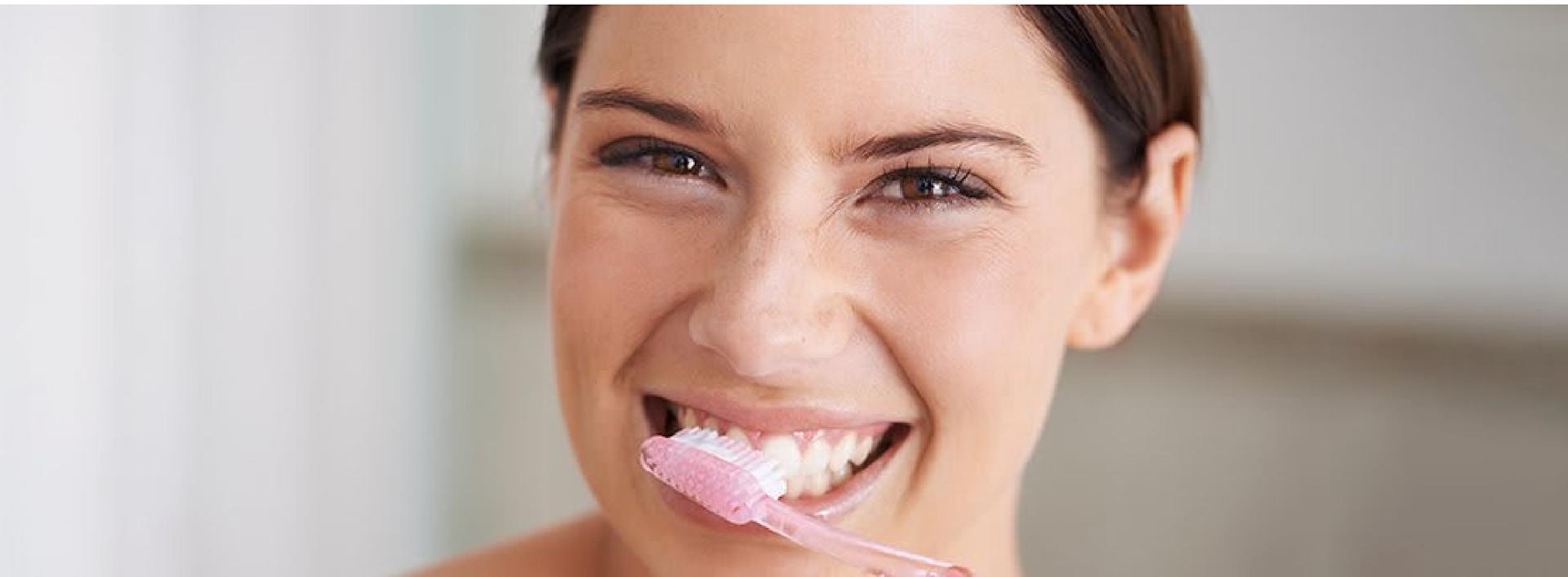 Sore Gums Causes, Treatment and Prevention Crest CA