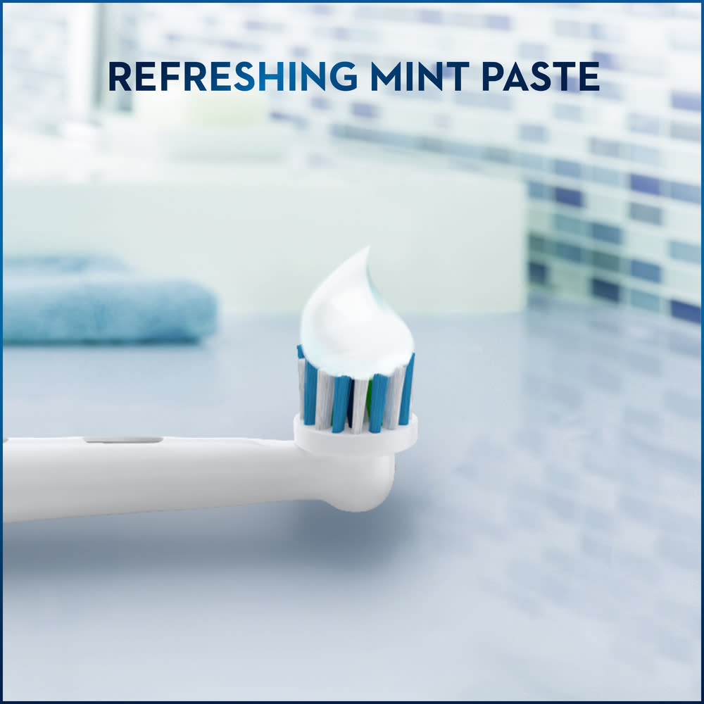 PDP - CA-EN - Crest Pro-Health Gum & Breath Purify Deep Clean Toothpaste - Second - 3