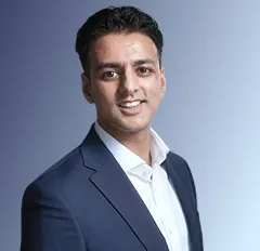 Nadeem Khan 🇬🇧