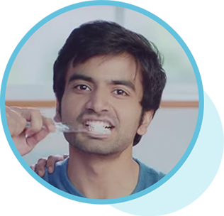 guy-brushing
