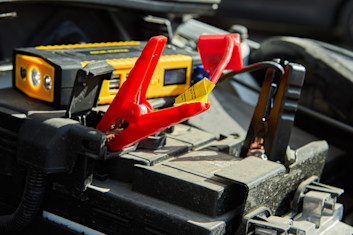 Câble pour alimenter la batterie de voiture