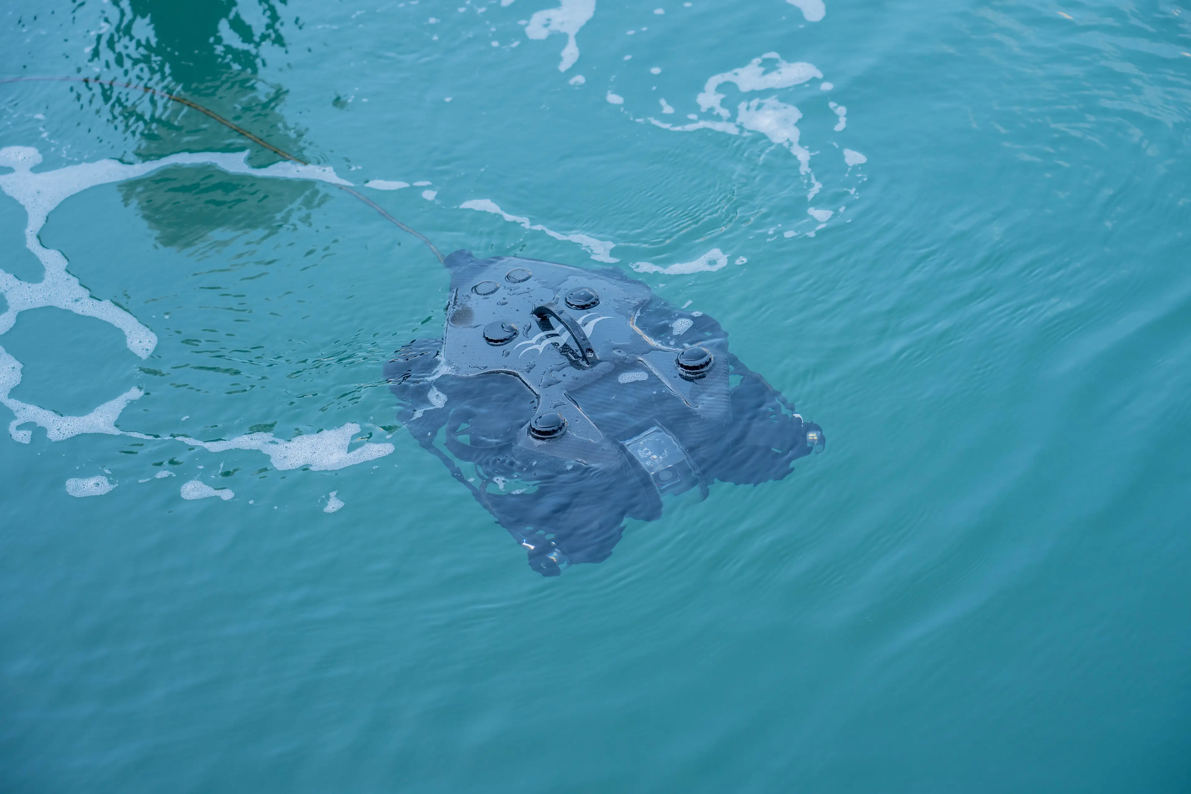 unique-group-2025-photon-underwater-rov