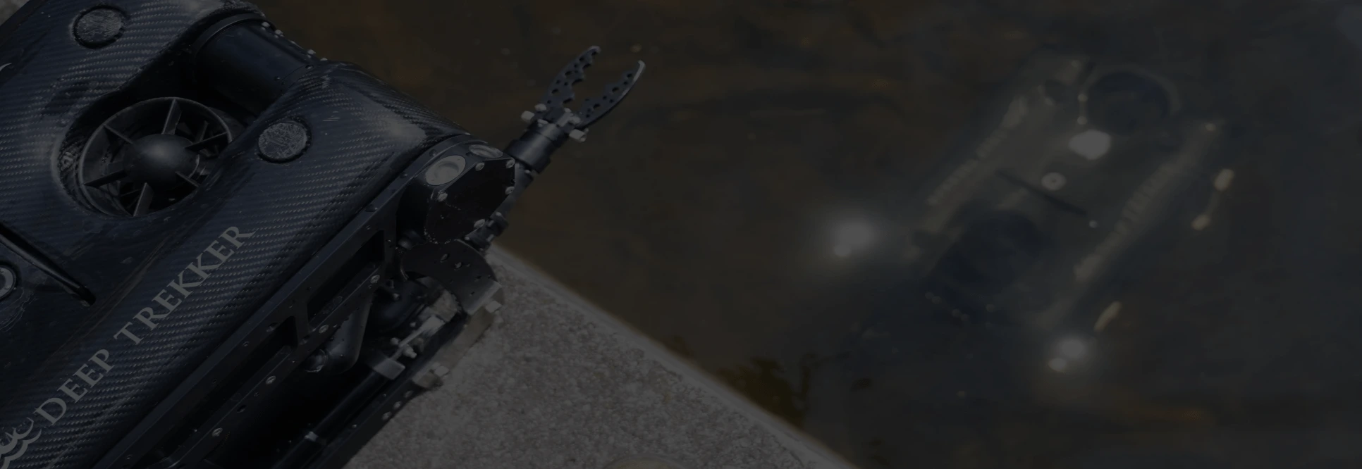 Deep Trekker PIVOT in underwater inspection use