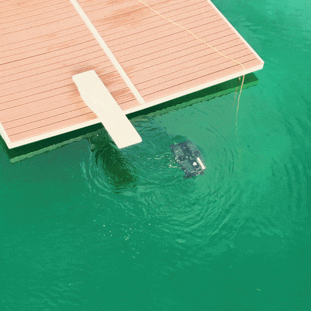 Distance lock strafing at dock GIF