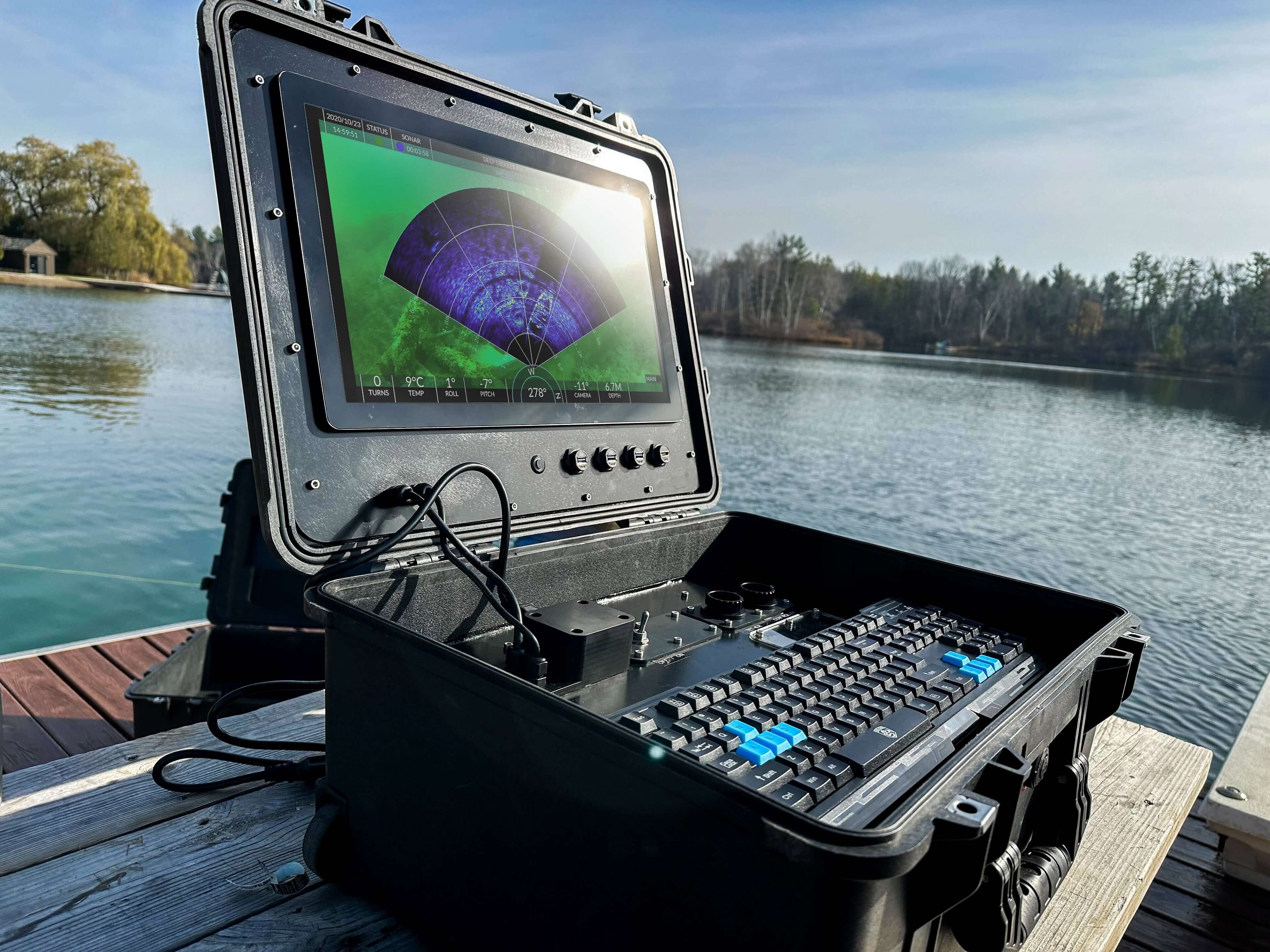 BRIDGE console with sonar on screen