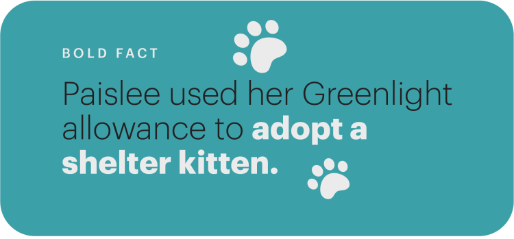 Greenlight bold fact with paw prints