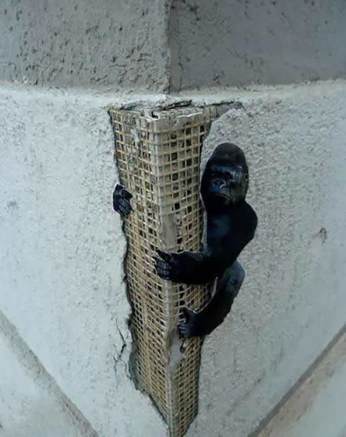 Mini Kong corner graffiti art street art