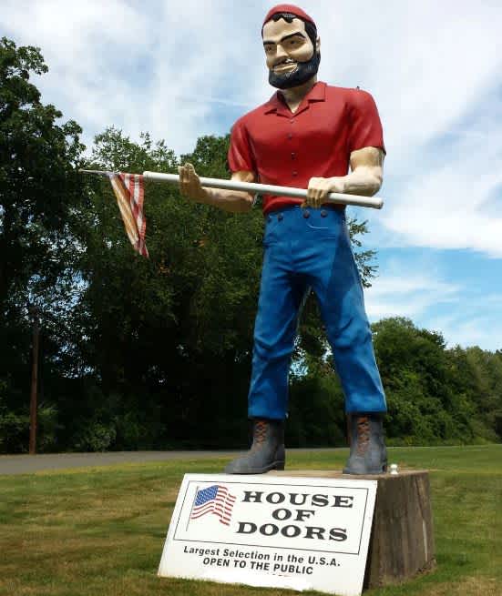 Paul Bunyan statue American flag House of Doors