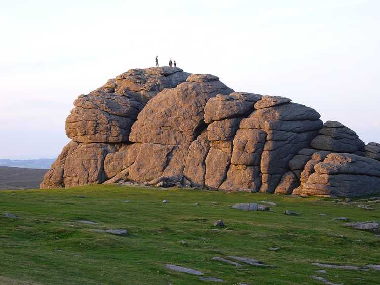 Ancient giant woolsack-weathered boulders