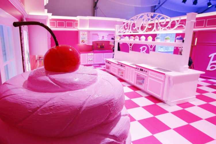 Barbie house The dreamhouse experience Sunrise Florida