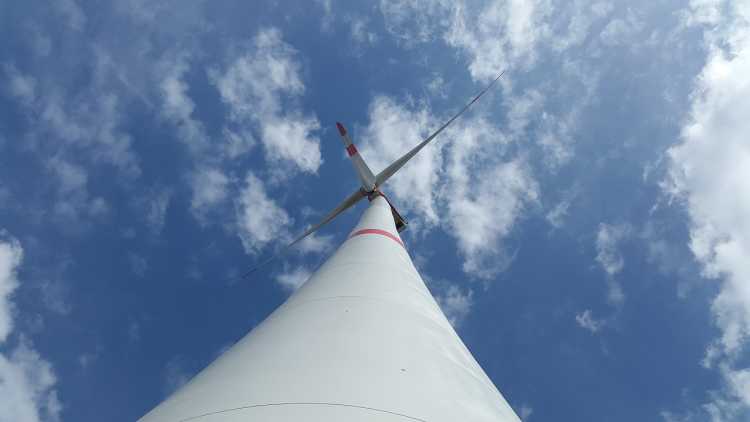 wind turbine size