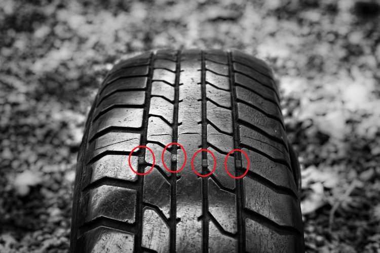 Tyre Bumps between treads