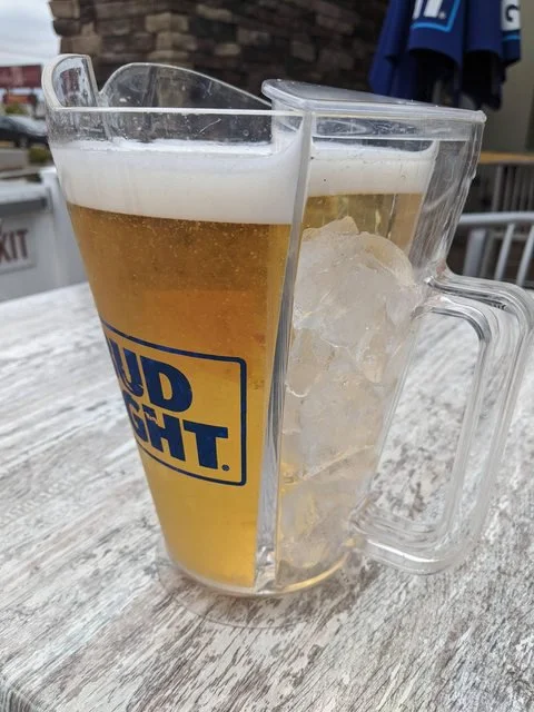 beer pitcher with ice compartment