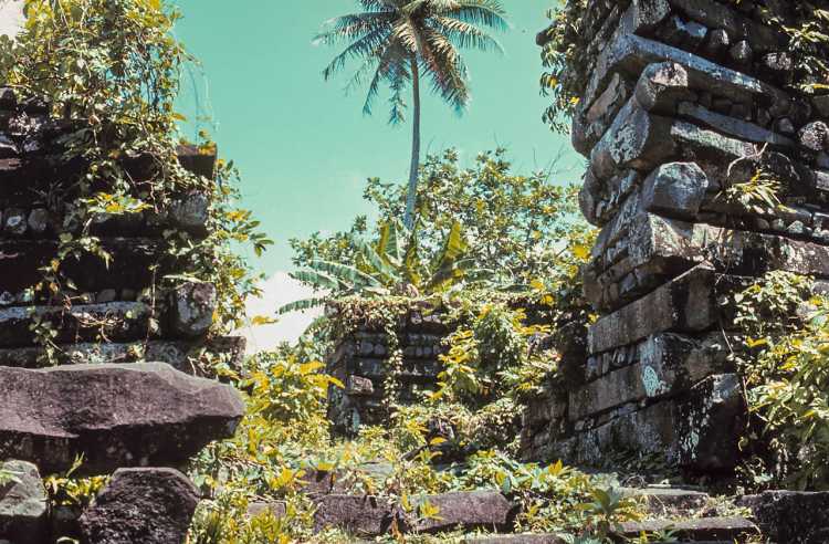 Nan madol rock structures