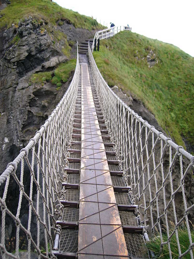 Carrick-a-Rede rope bridge