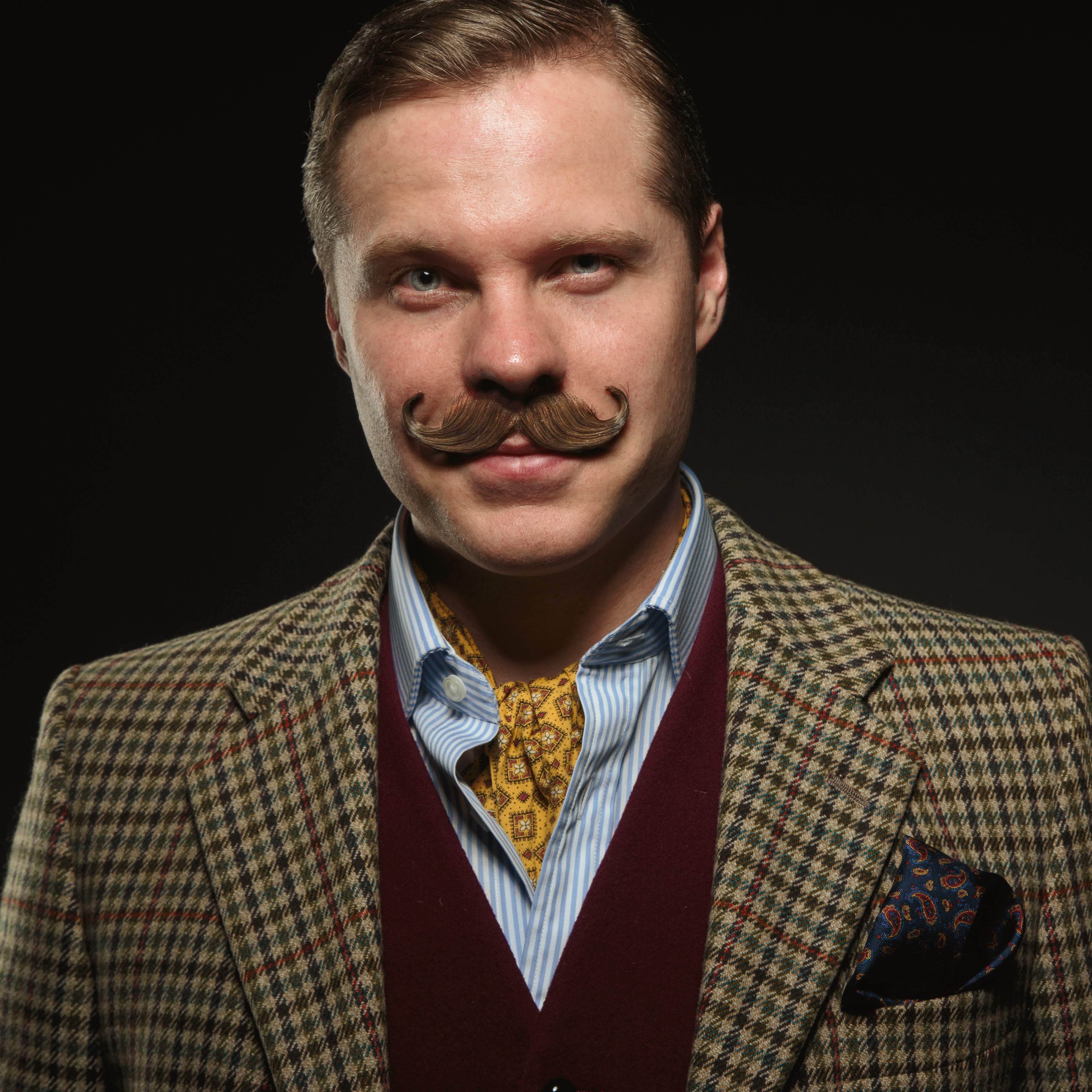 Roman Marek headshot