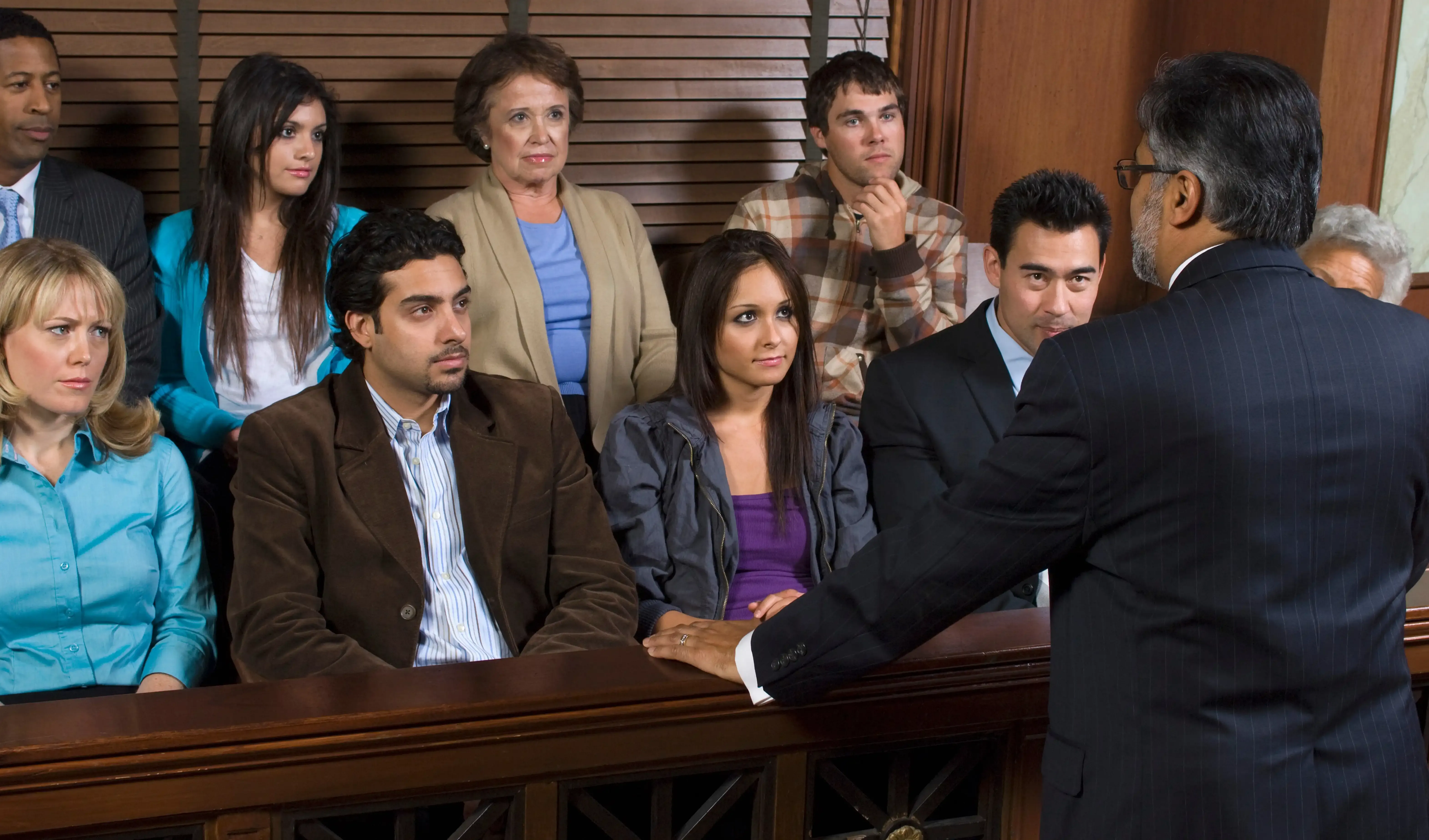 Forget The Evidence! Airport Trial Jurors Obsessed Over A Single Stamp. - ljjr5ji