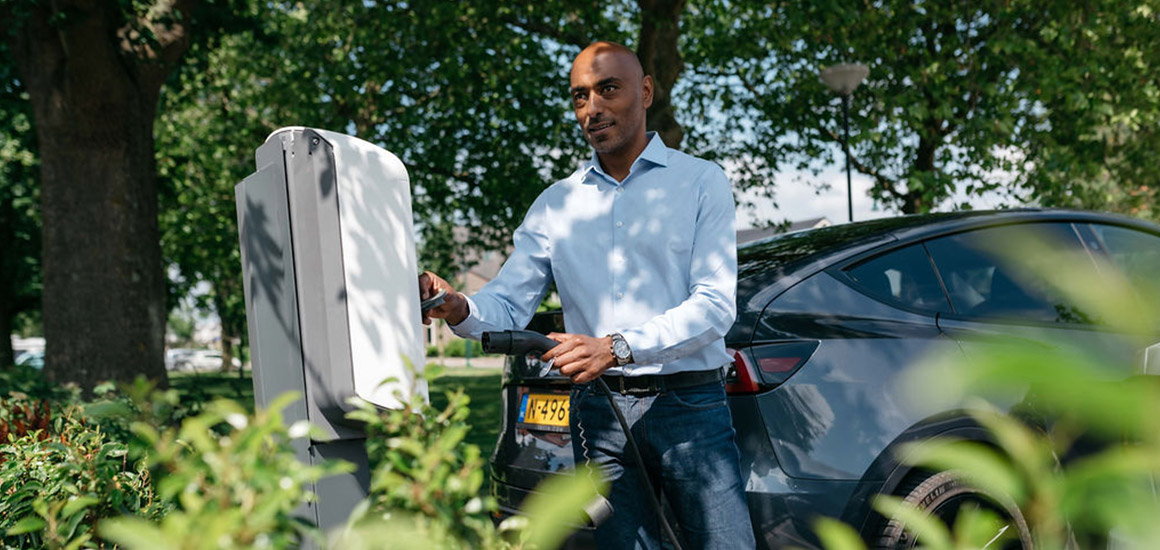 9 manieren om een elektrische auto op te laden