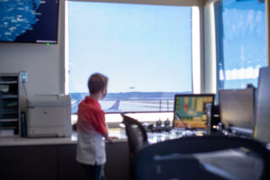 20201030-Jacks-Visit-to-the-Airport-15-300x200.jpg