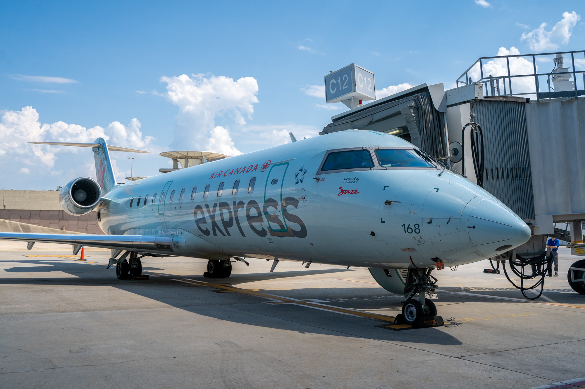 CA-CRJ.jpg