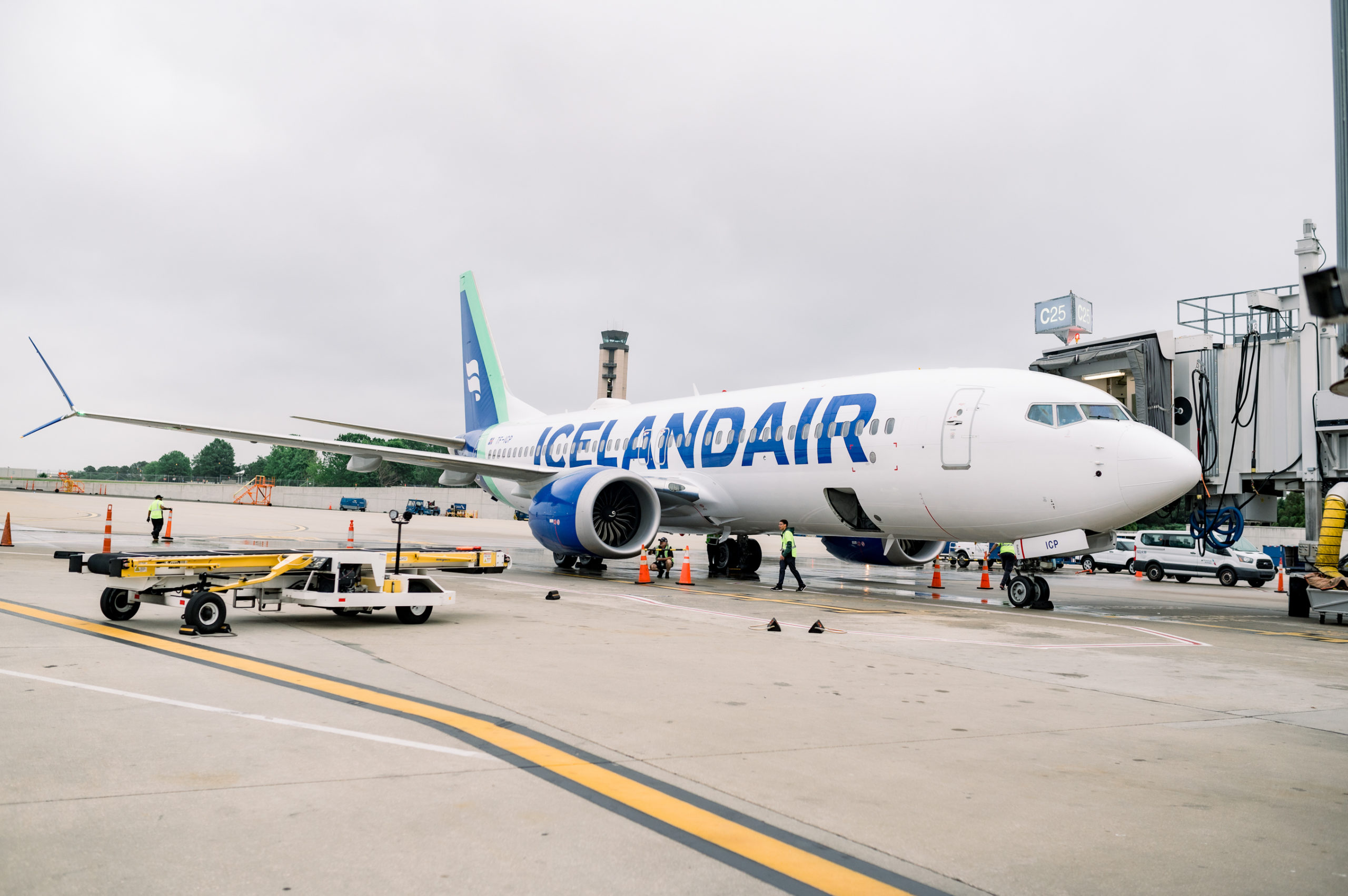 rdu-iceland-air-32-scaled.jpg