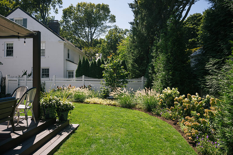 sam bridge landscape design photos