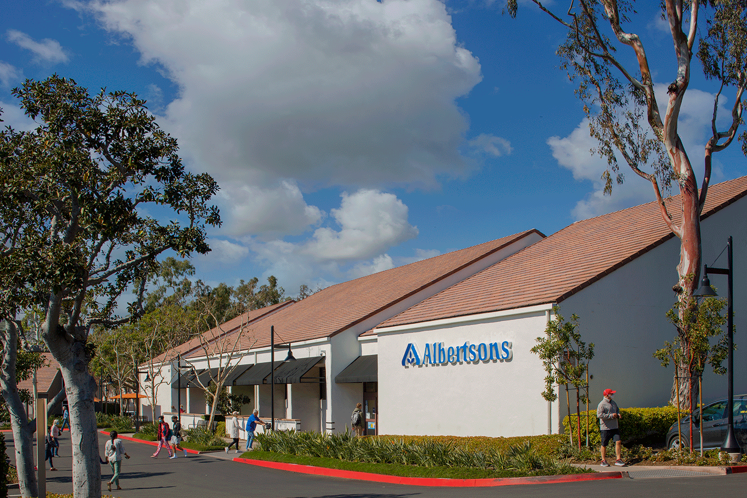  View of Albertsons at Campus Plaza