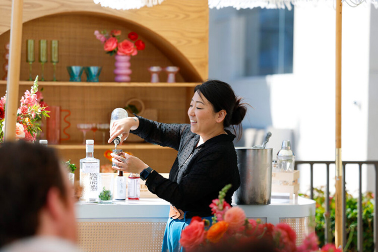 News-FI-InTheMixCocktailClass