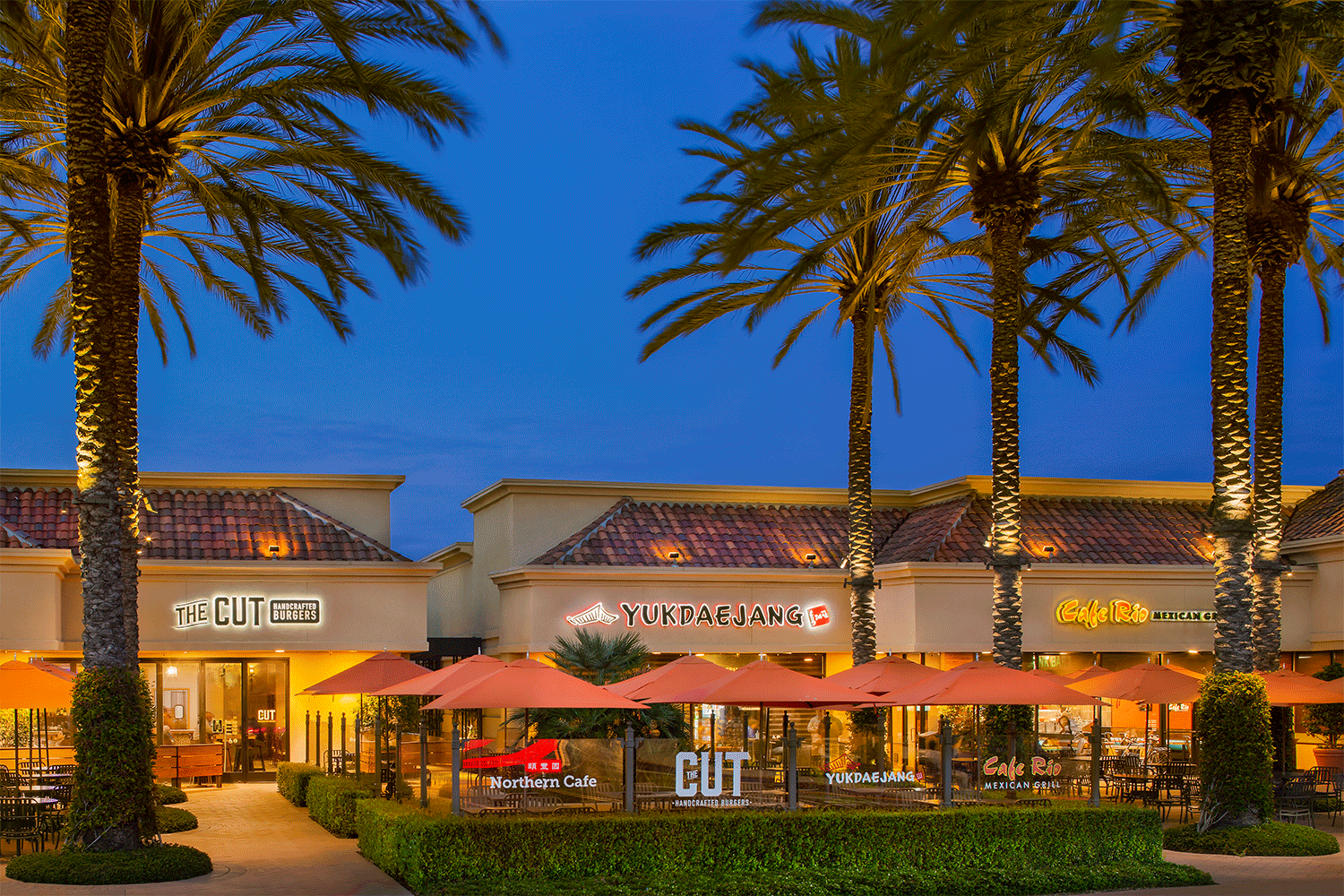  Exterior view of Westpark Plaza at dusk