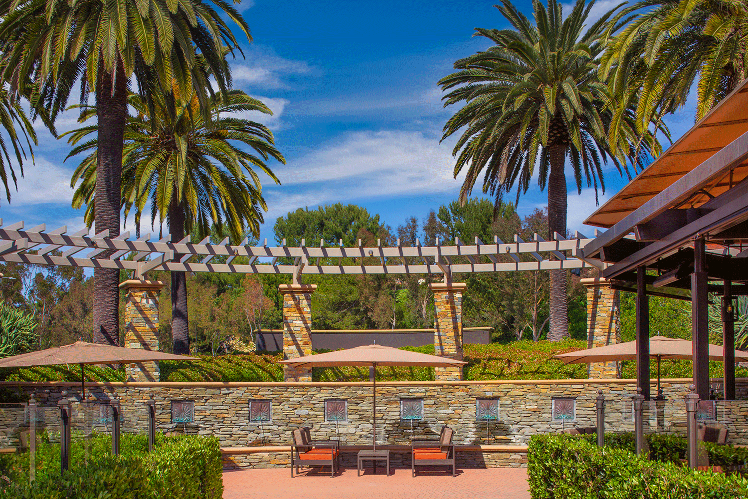  Daytime view of the courtyard at Newport Coast® Shopping Center