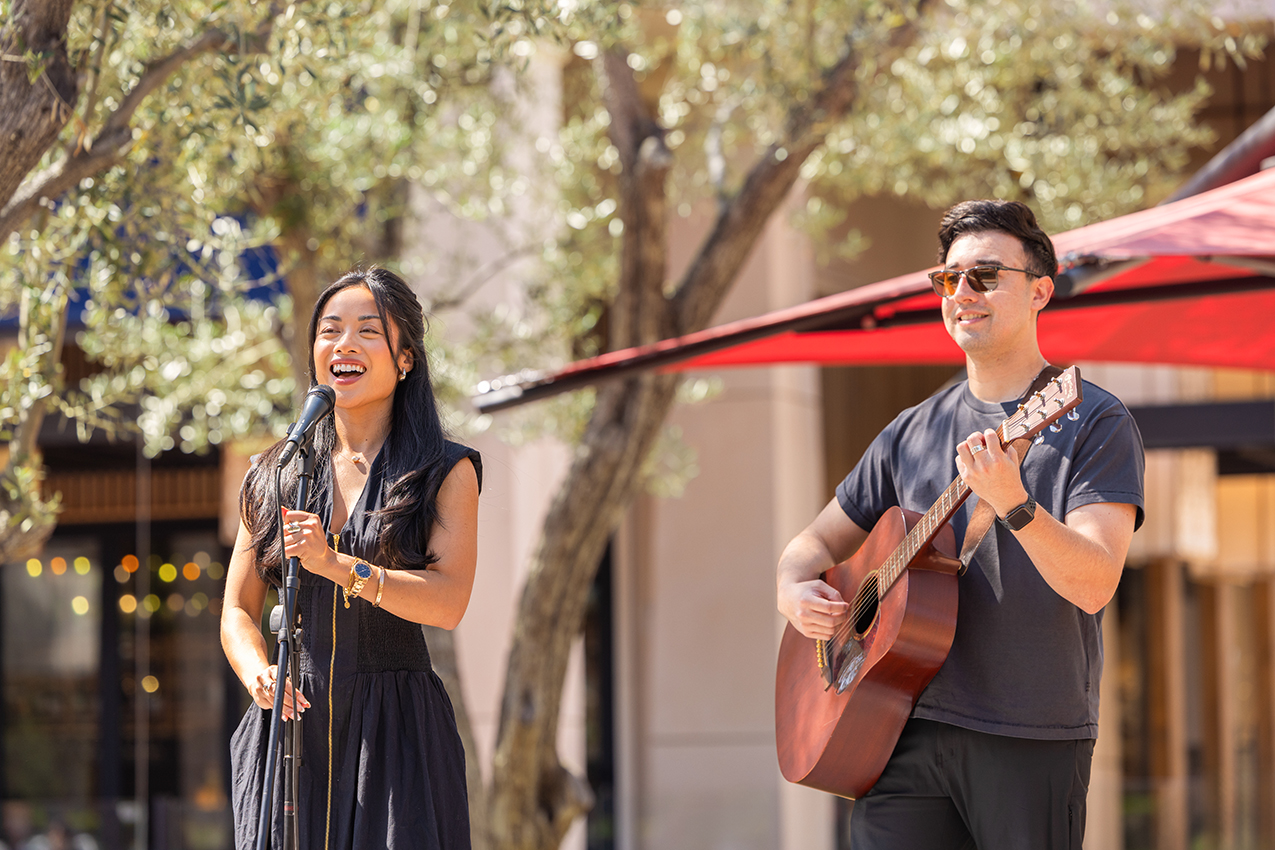 Weekend Entertainment — Music in Irvine Spectrum Center