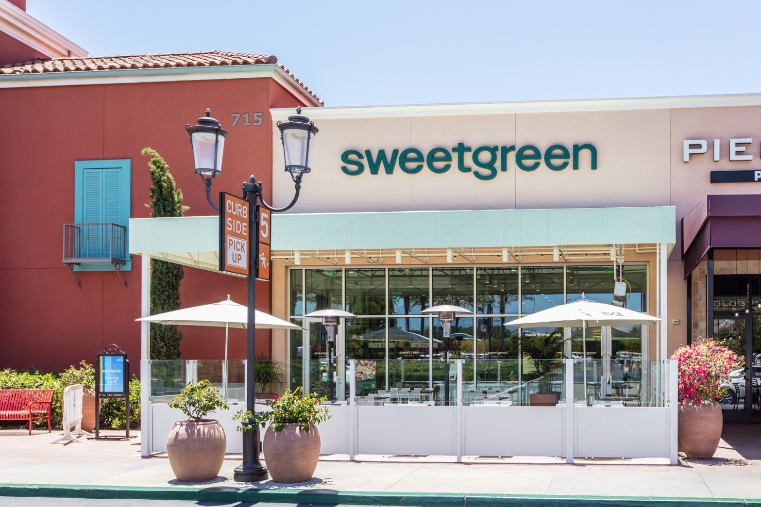 Orange County's First Sweetgreen Opens at Irvine Spectrum Center