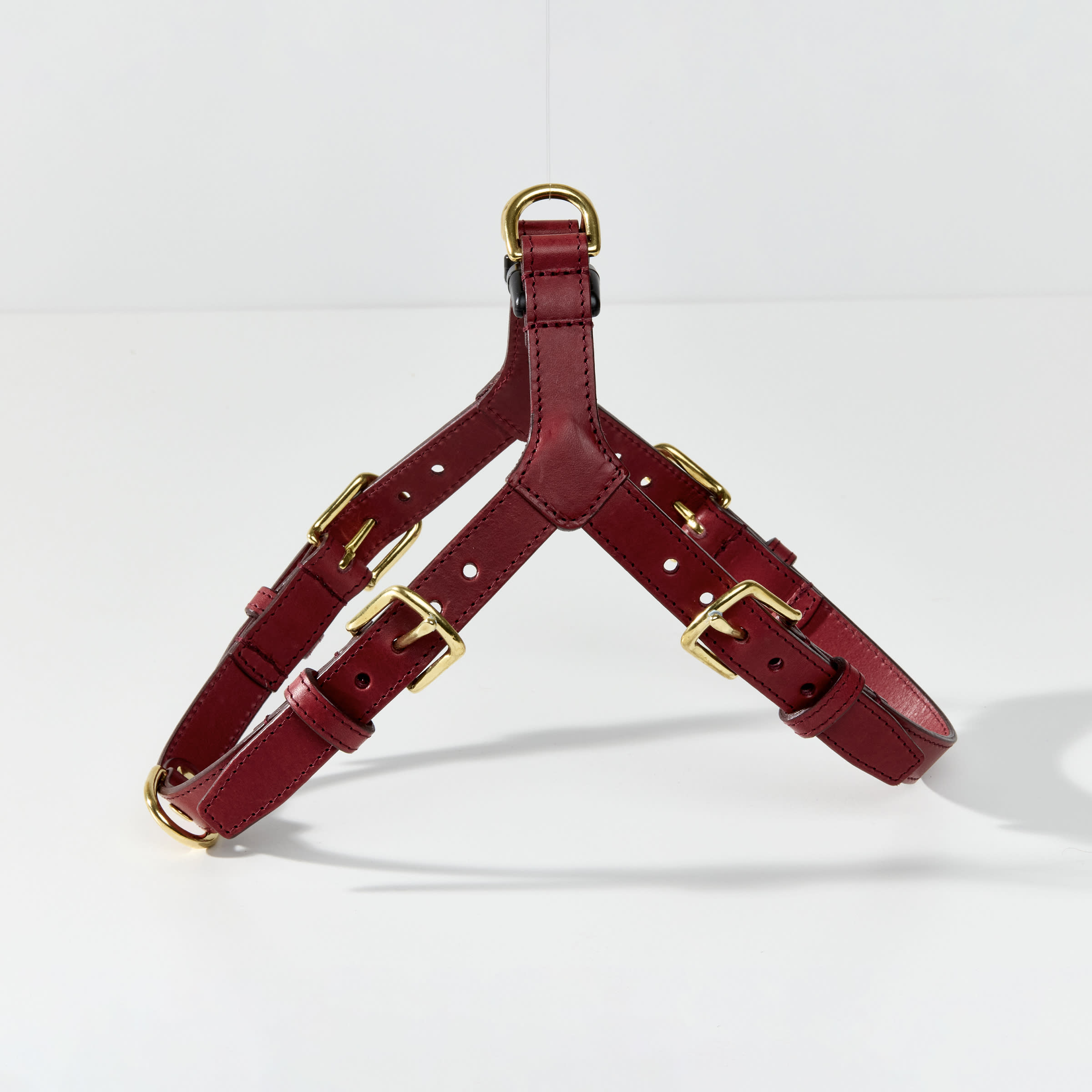 Harness – Red