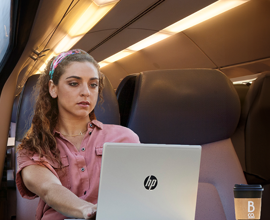 HP juni q.com 550 x 4482