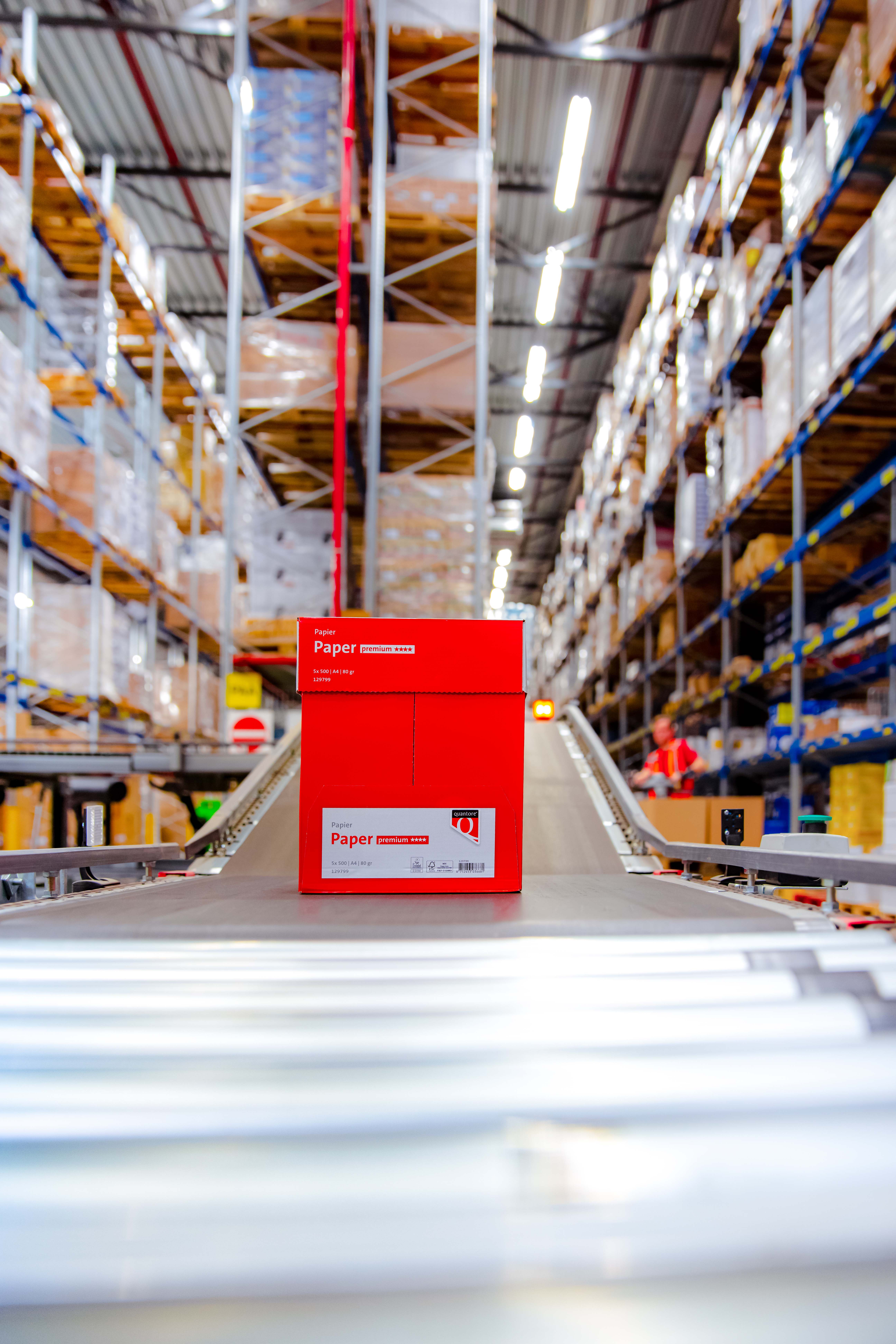 Quantore merk - doos logistiek