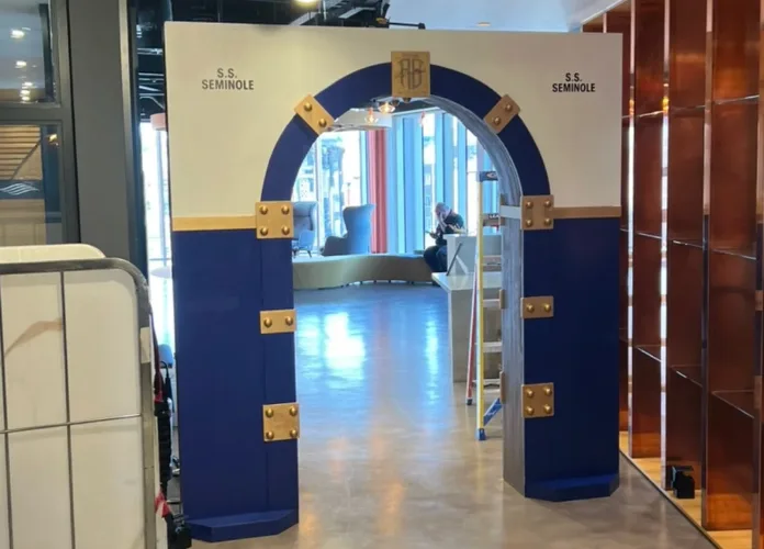 Arch 3