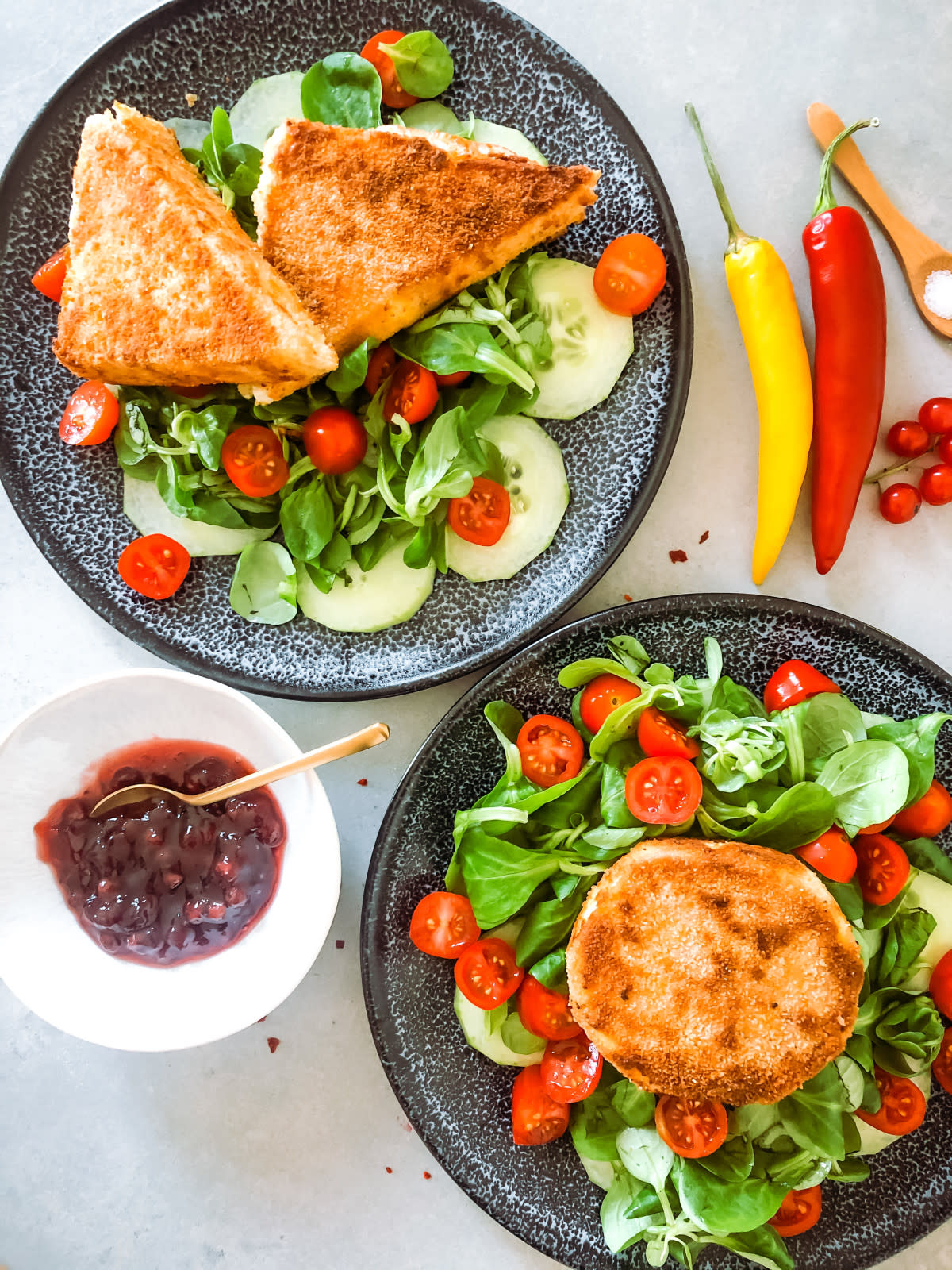 Gebackener Feta und Camembert Bild